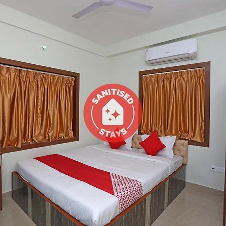 Oyo 17187 Urban Casa Hotell Kolkata Eksteriør bilde