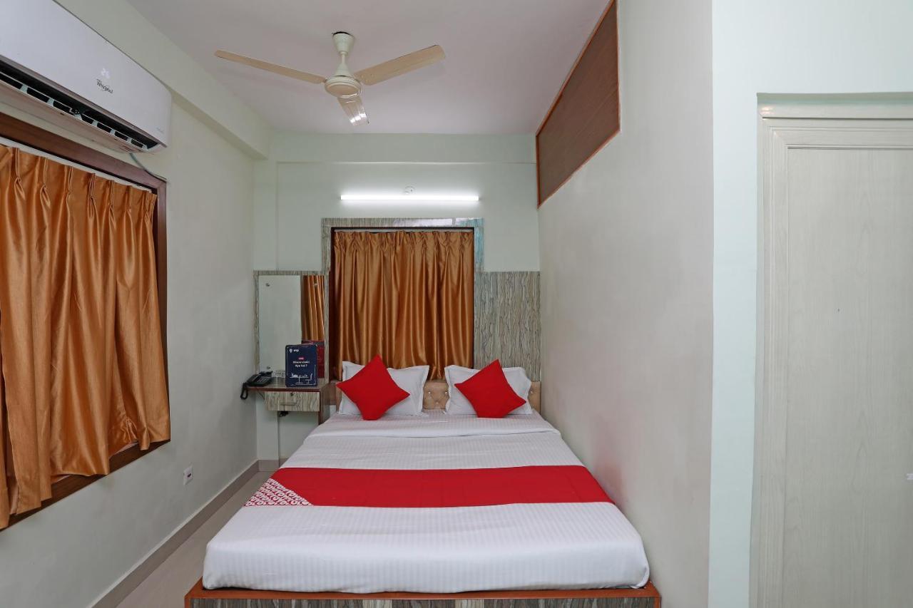 Oyo 17187 Urban Casa Hotell Kolkata Eksteriør bilde