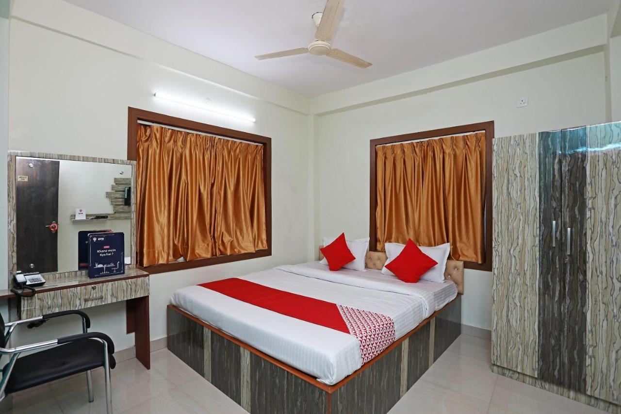 Oyo 17187 Urban Casa Hotell Kolkata Eksteriør bilde